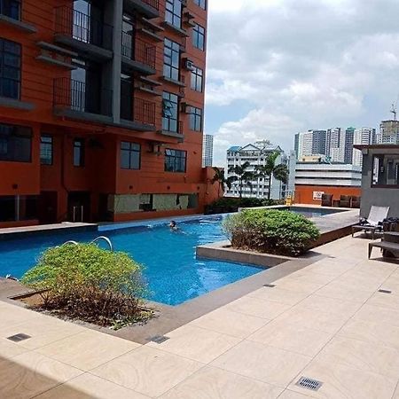 12 -A Portovita North Tower Quezon City Bagian luar foto