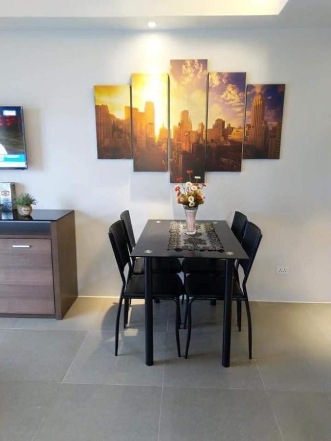 12 -A Portovita North Tower Quezon City Bagian luar foto